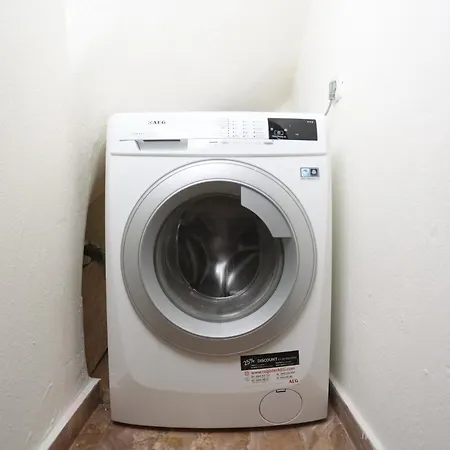 Appartement Zen - 2 Min Walk To Beach, *